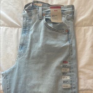 Levi’s Ribcage Bell